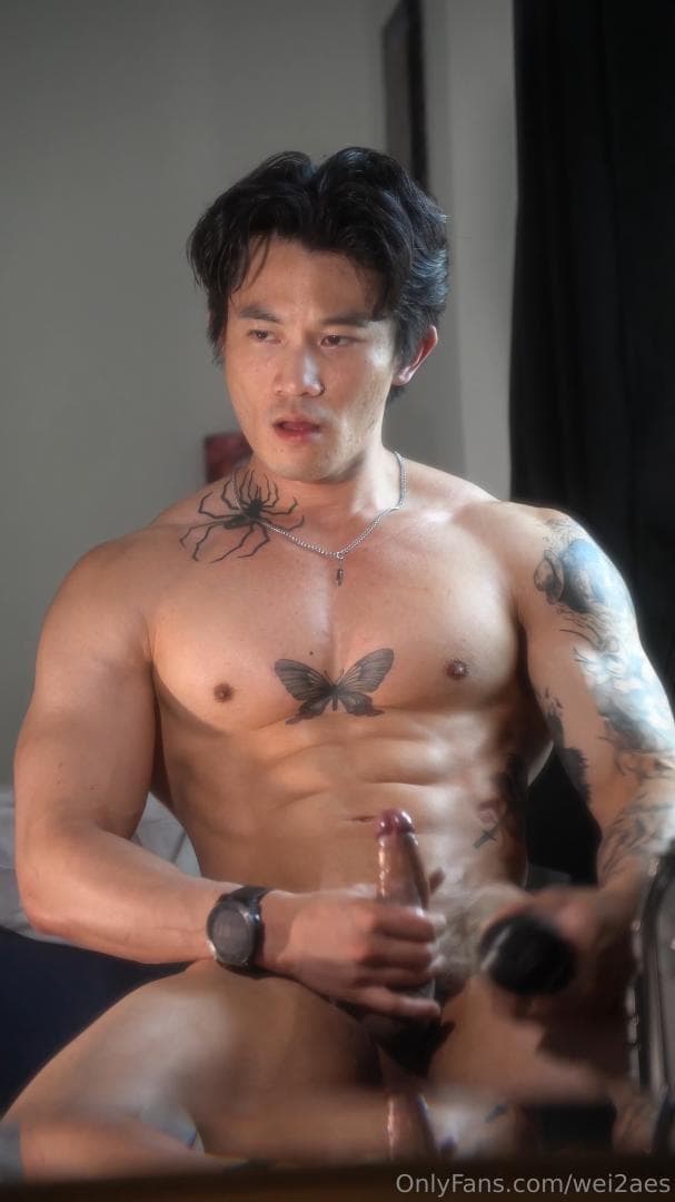 sex Korean muscle guy masturbate