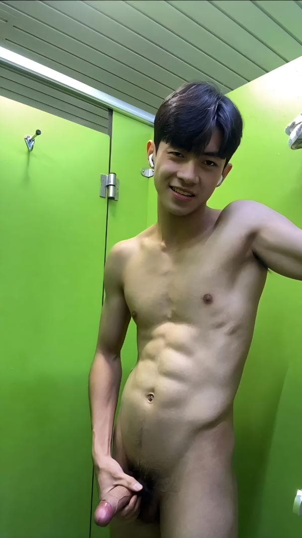 Sex Boy Handsome muscular Asian guy sex chat