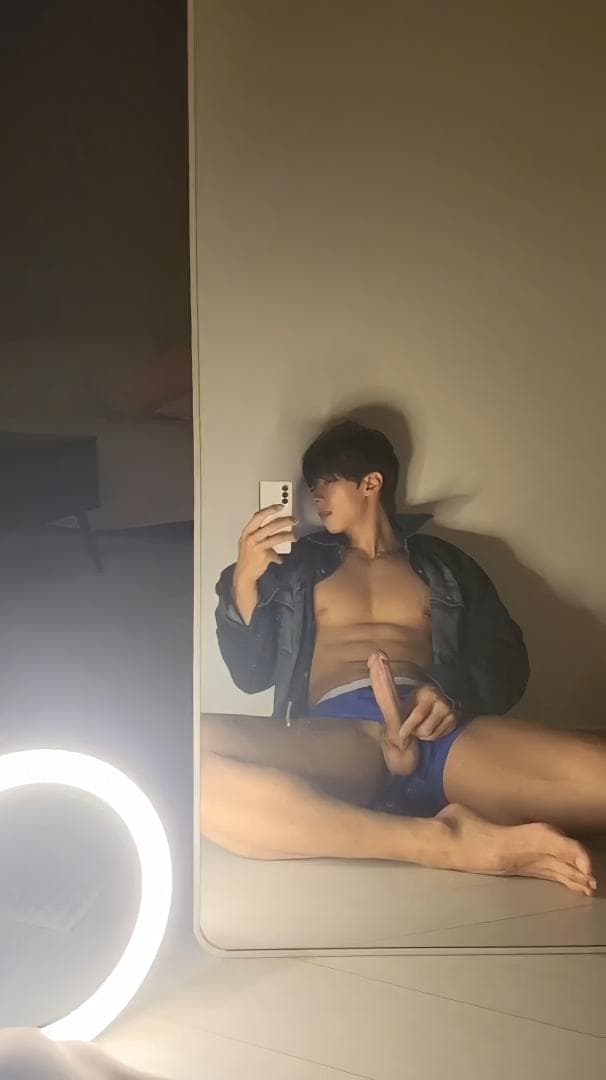  Super hot Asian guy jerking off and ejaculating