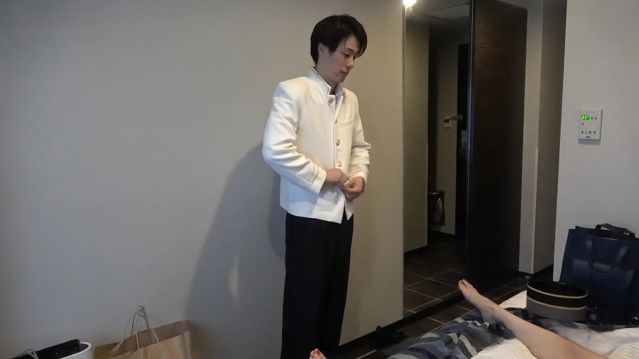 porn gay Handsome Japanese hotel employee has sex with customer
