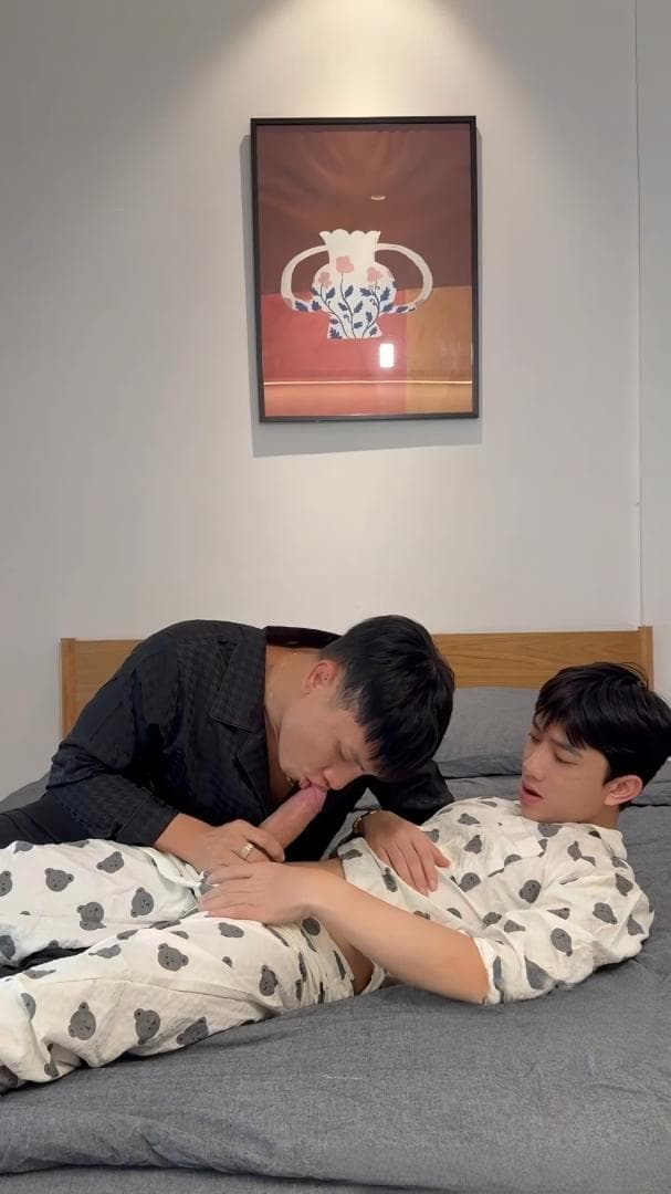 sex Thetsiam Fucks SEVEN