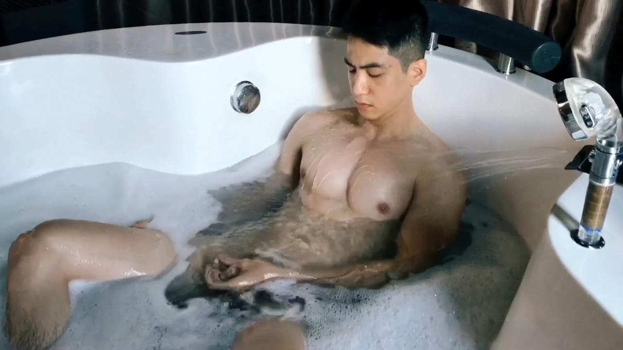 porn gay After Gym (SOAP + CUM) – Đặng Quốc Đạt
