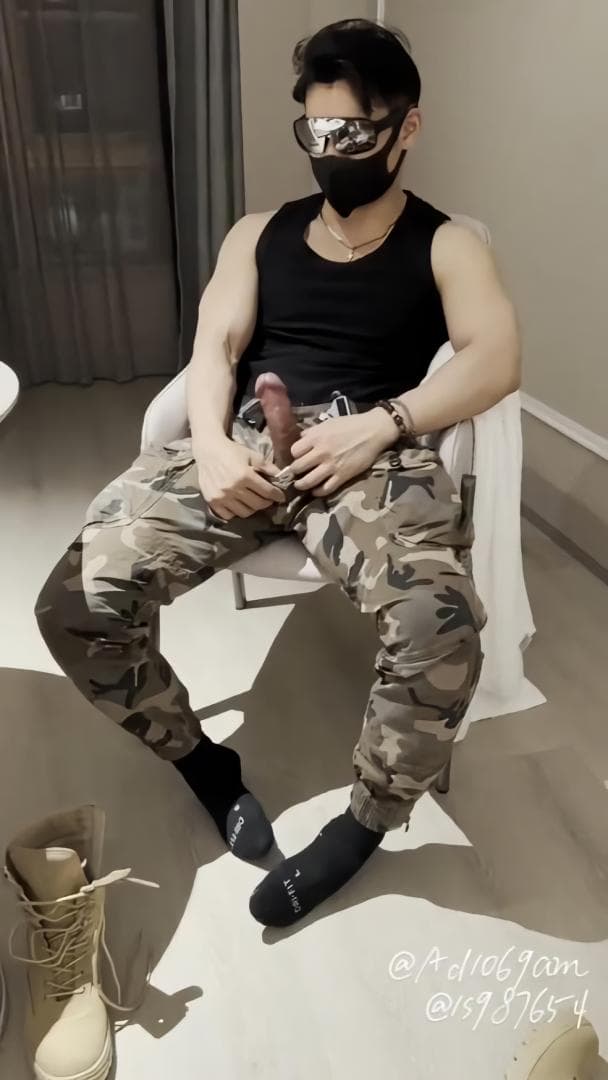 sex Blowjob gym boy (dkktc)